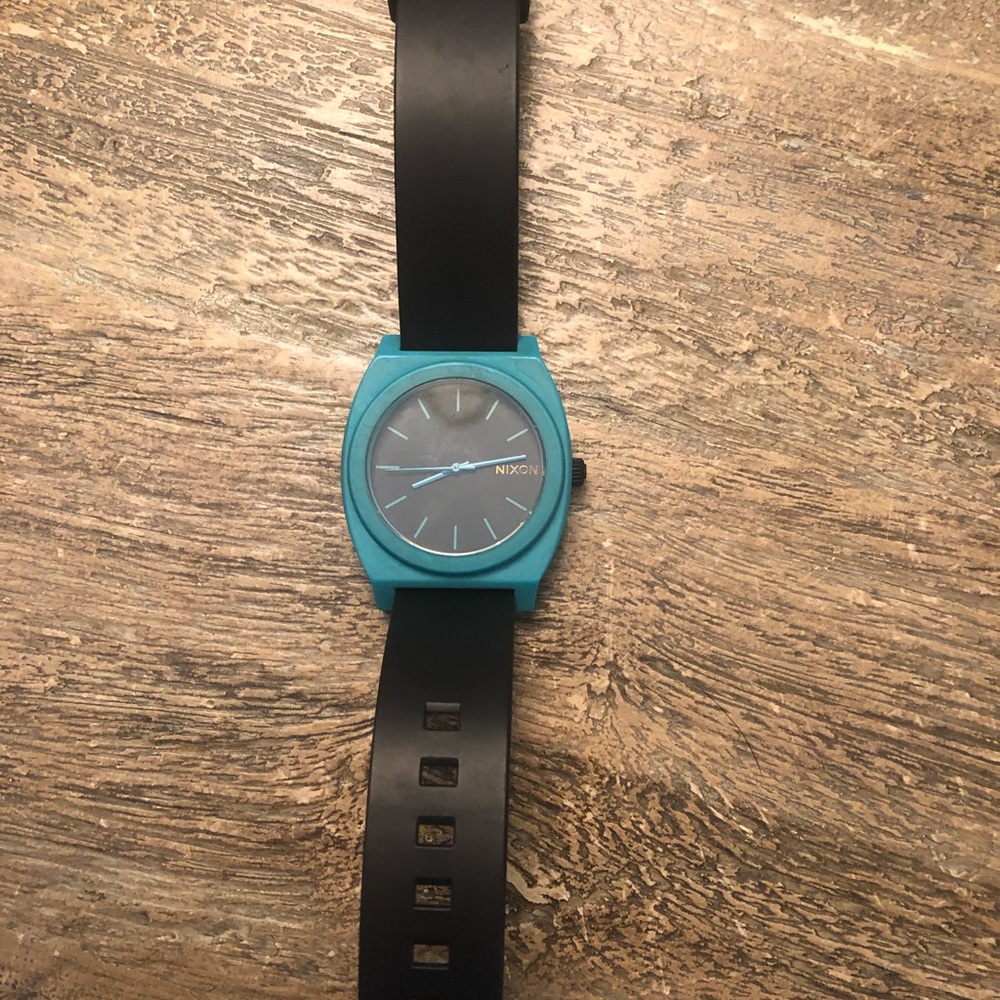 Nixon Time Teller Watch